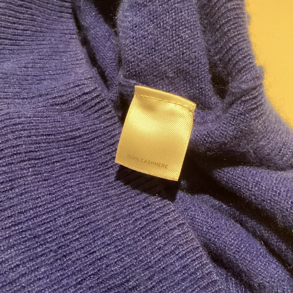 Halogen Royal‎ Blue V Neck 100% Cashmere Pullover Sweater Large - Picture 9 of 9